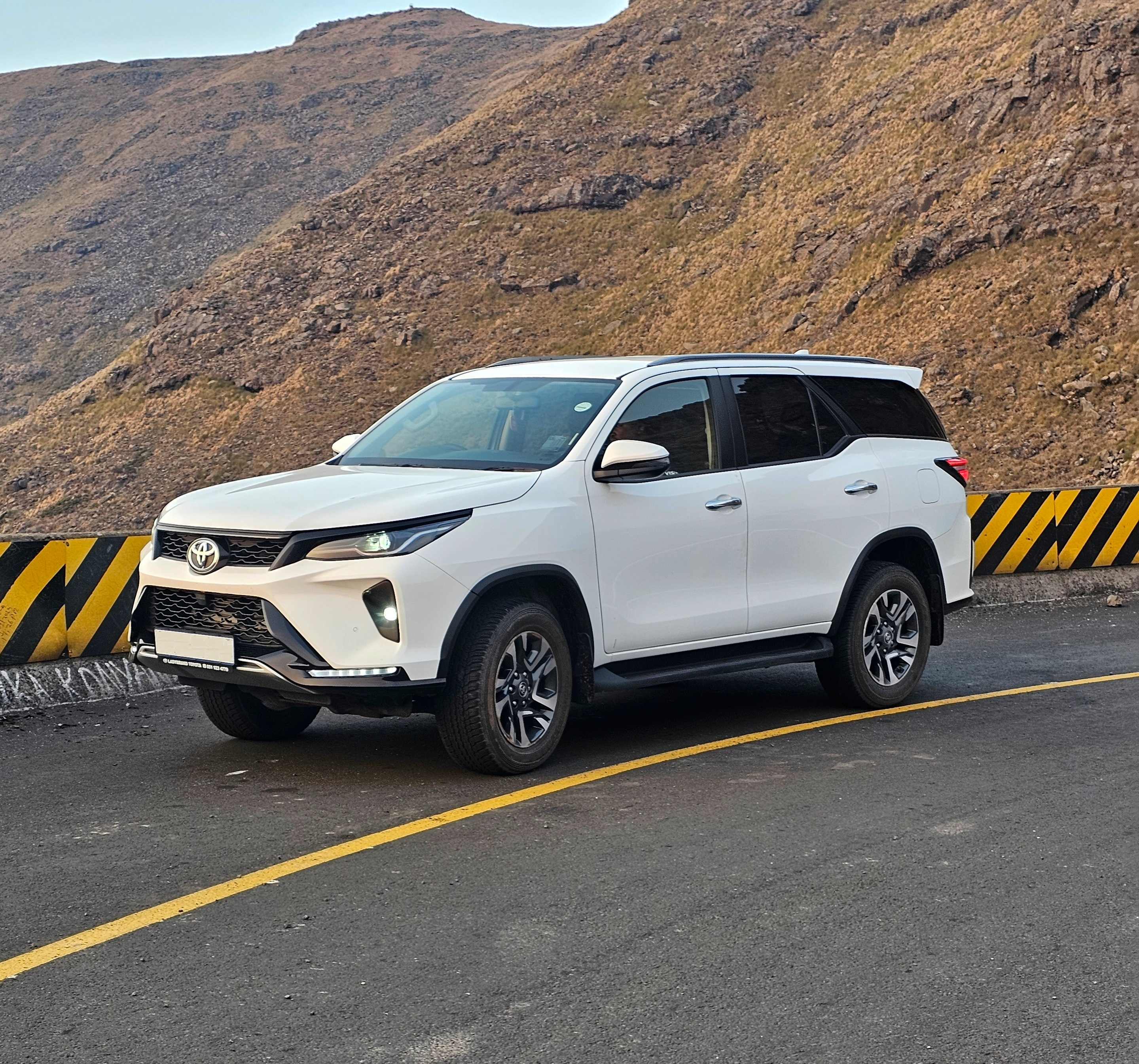 Tichere Pule Van Rentals